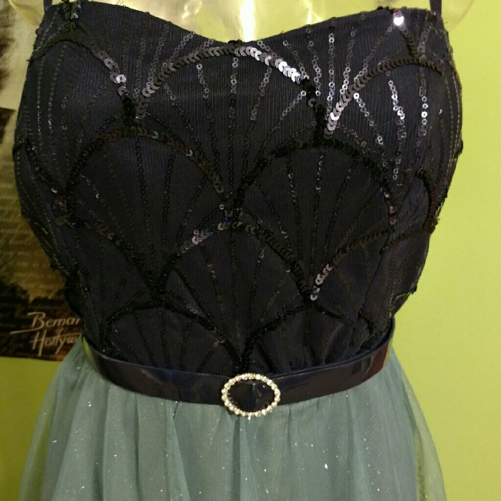 Blue prom dress